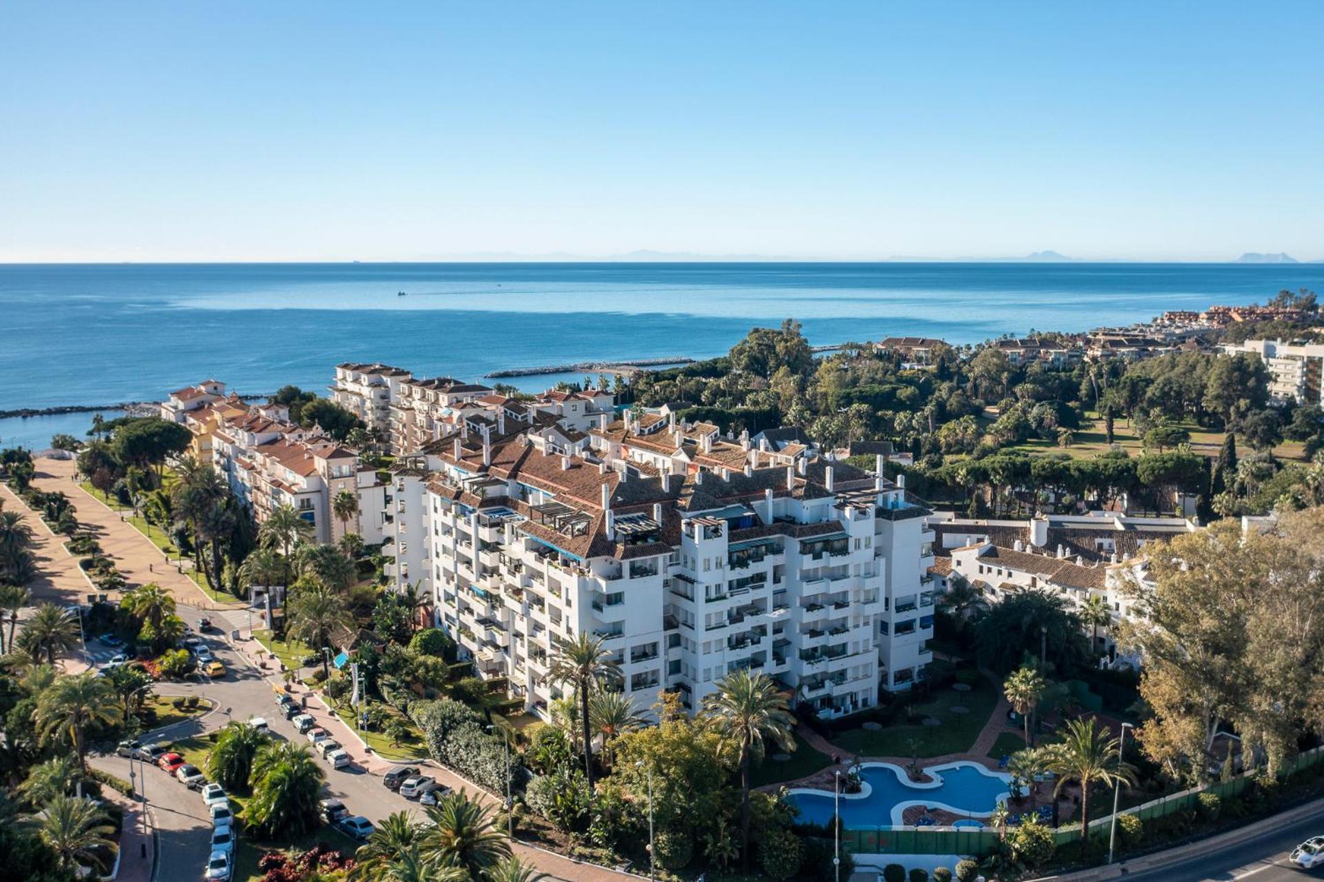 2 Bedroom Apartment In Medina Garden - Puerto Banus มาร์เบยา ภายนอก รูปภาพ